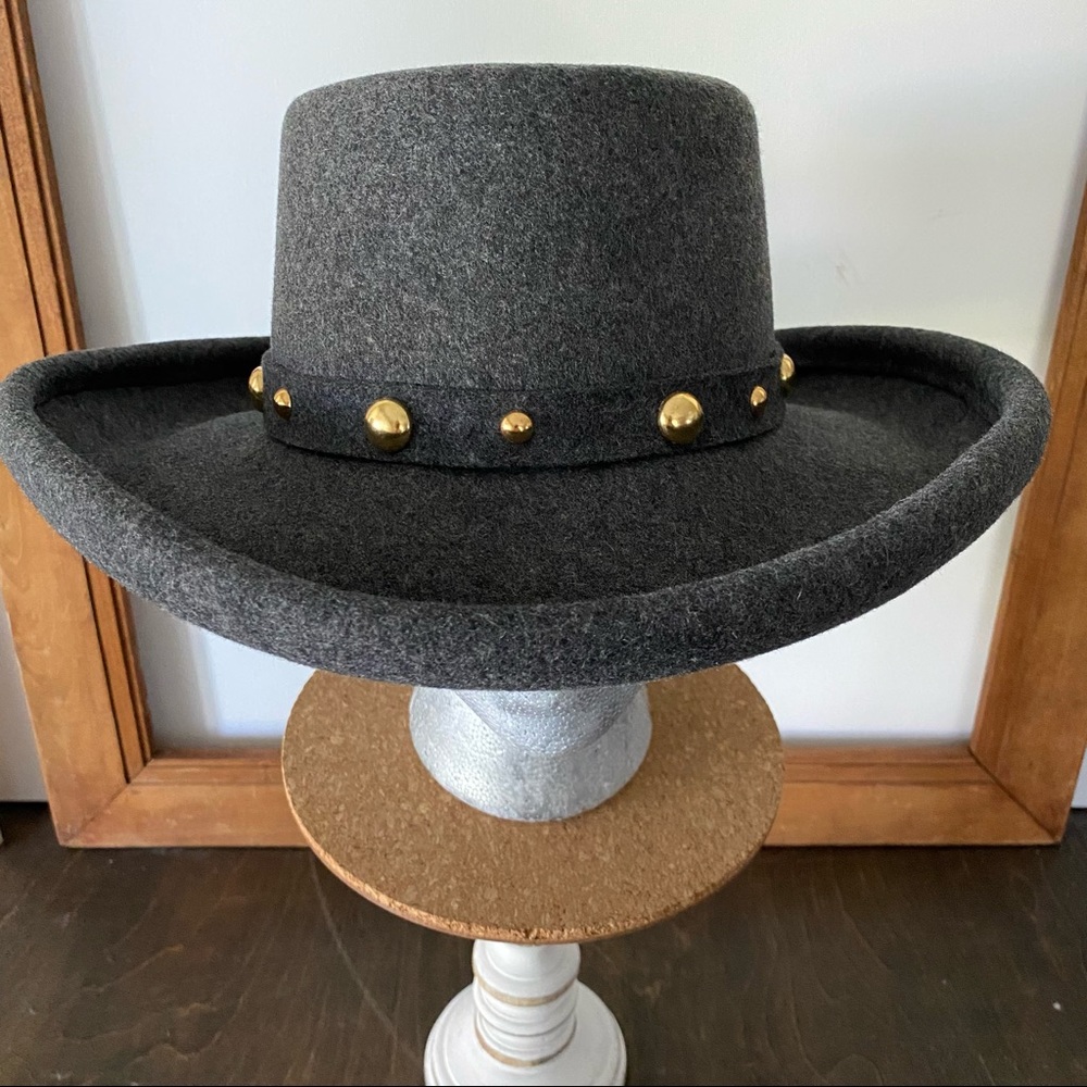 Vintage Doeskin Grey Felt Hat with studs